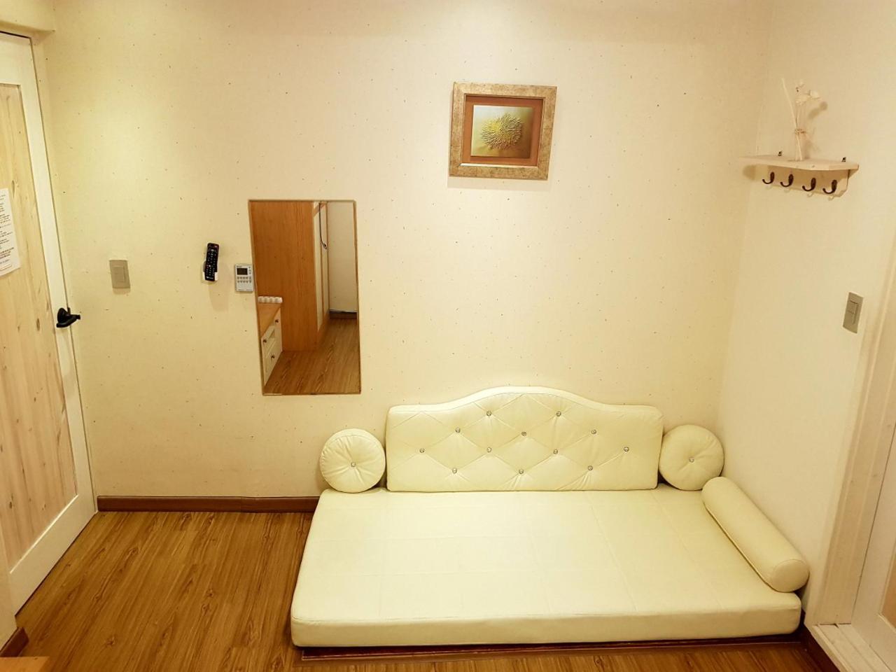 Yujung Guesthouse Jeonju Buitenkant foto