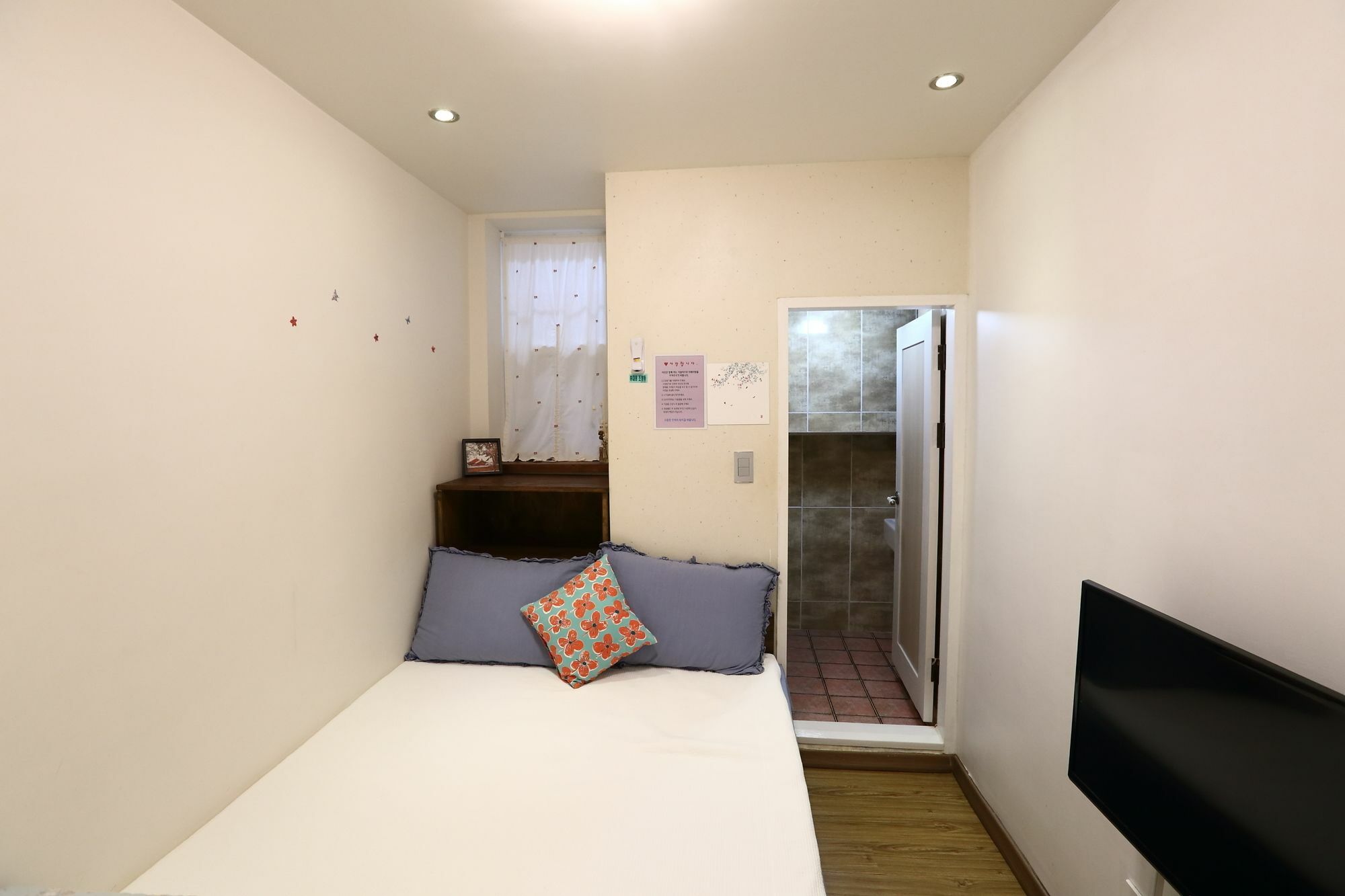 Yujung Guesthouse Jeonju Buitenkant foto